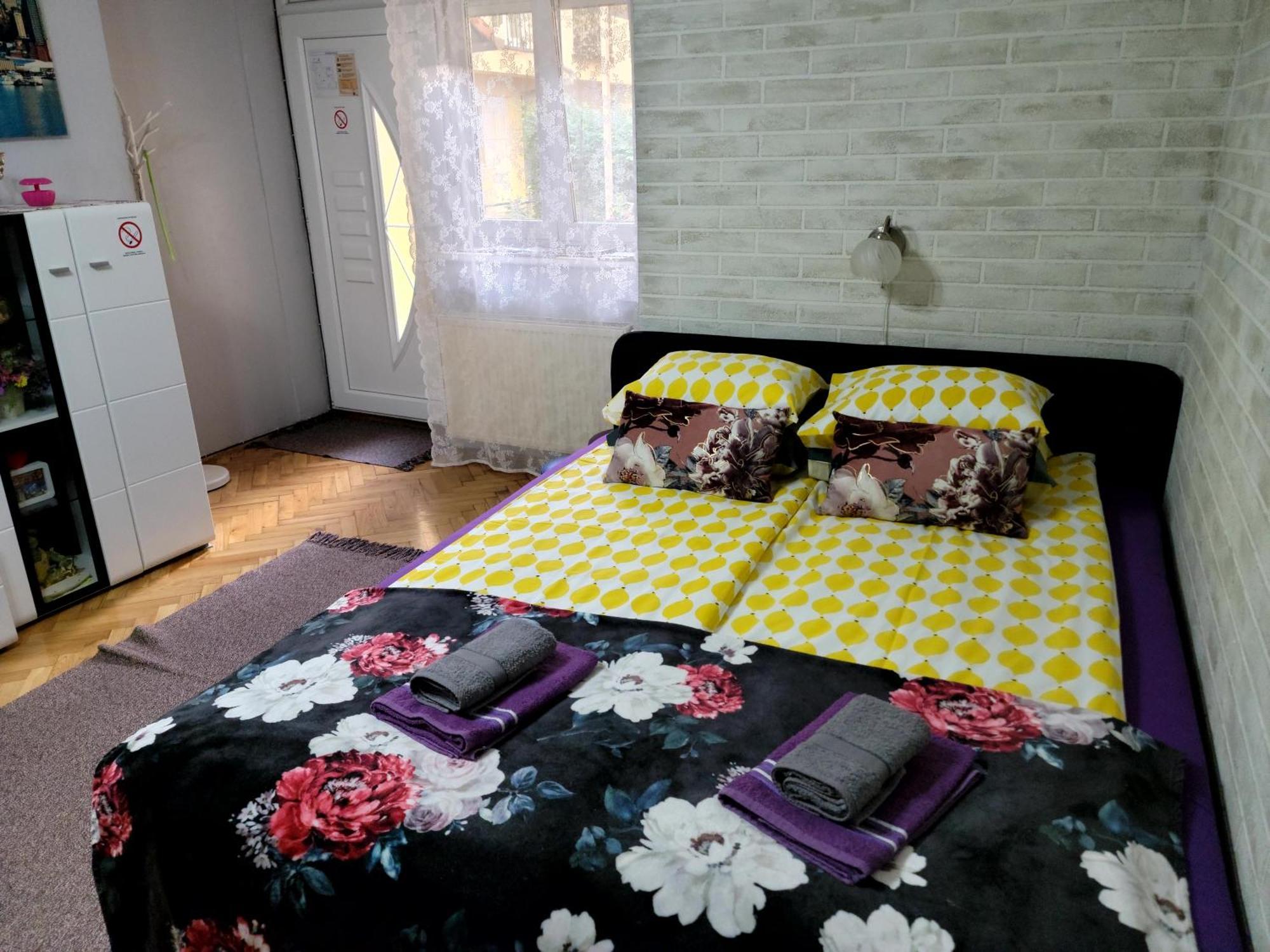 Apartman "Garden" 노비사드 외부 사진